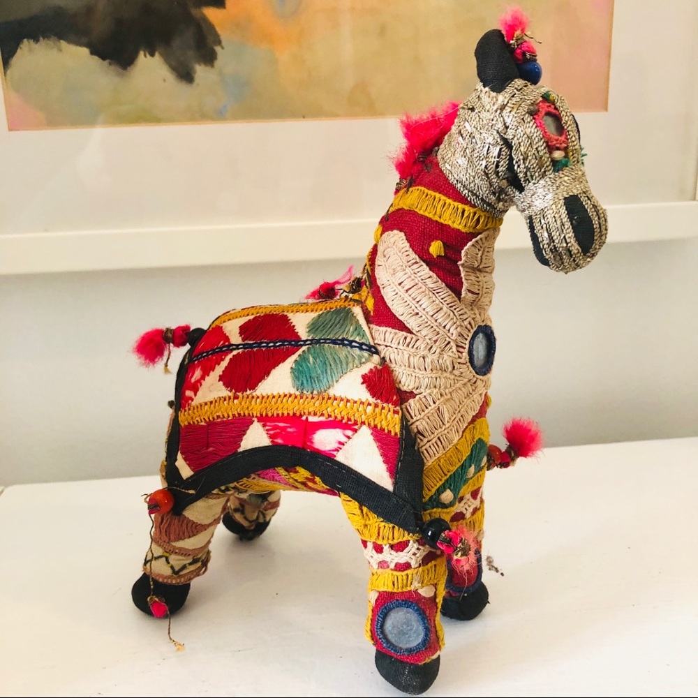 Vintage handmade Indian Rajasthani hearts horse